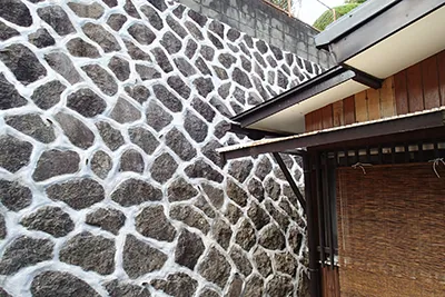 石積接着補強工法（モルダム工法）